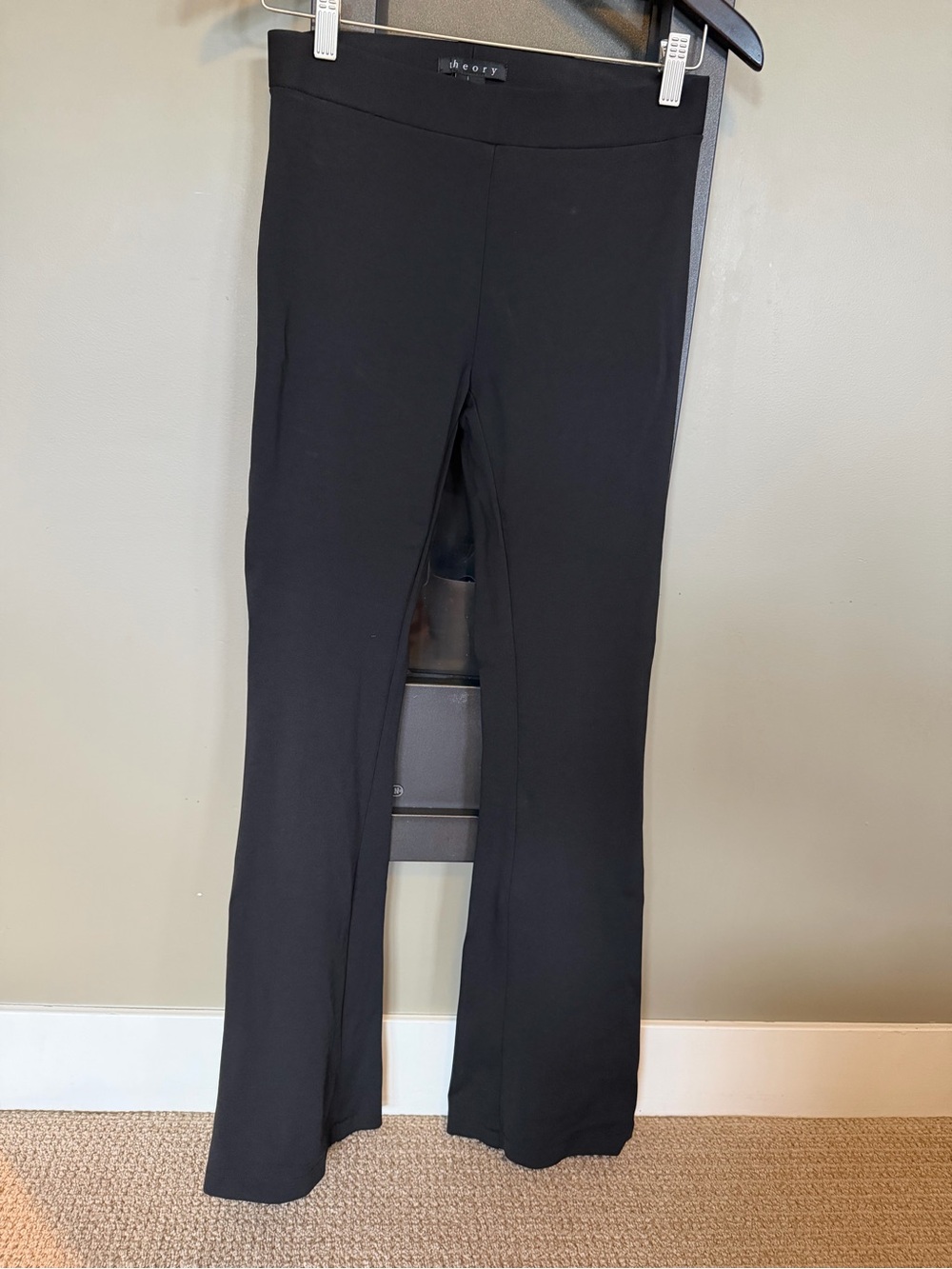 Theory Baxton Techno Jersey Black Pants Size 4 Made in USA